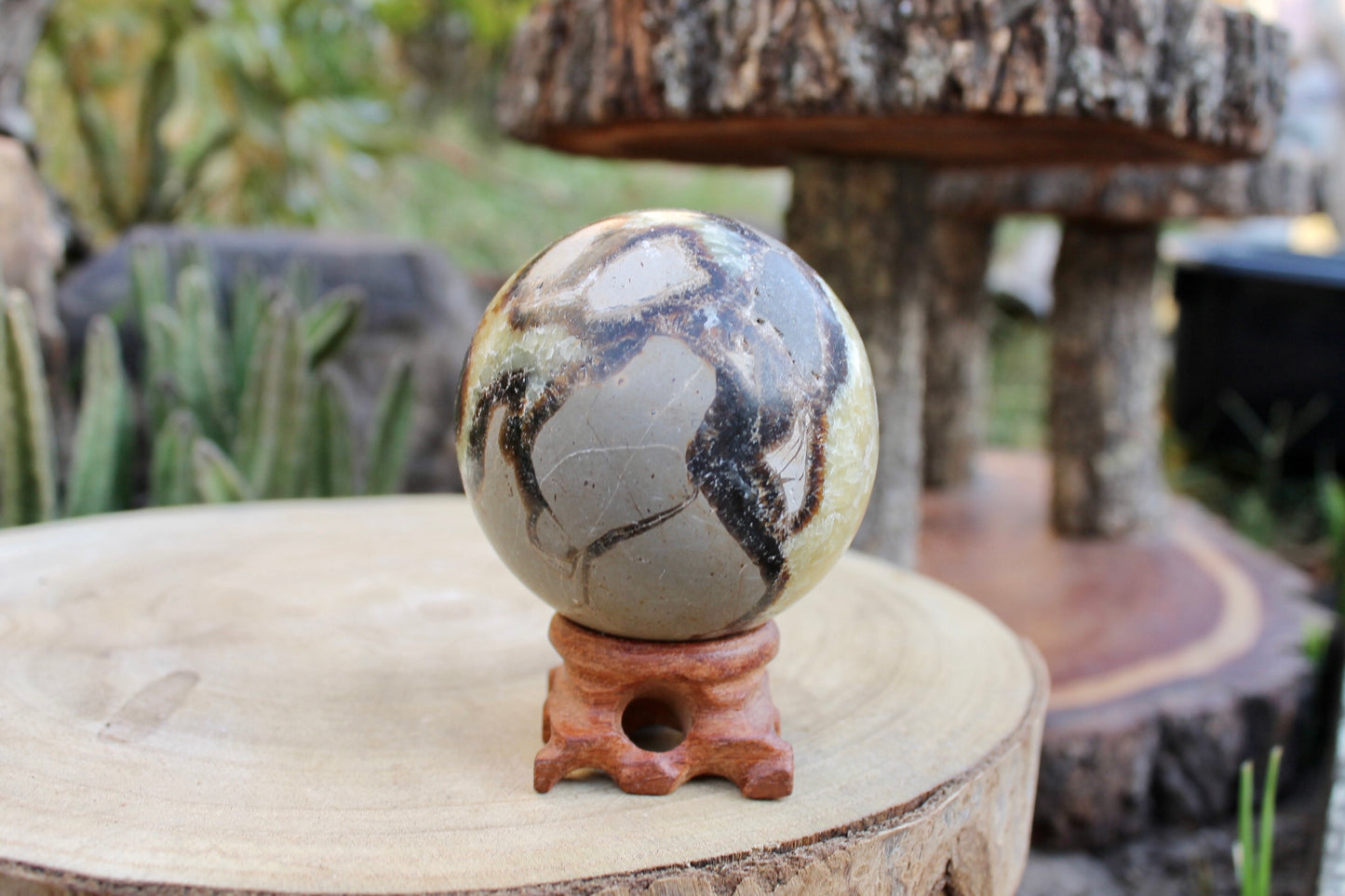 Septerian crystal sphere 0.44kg