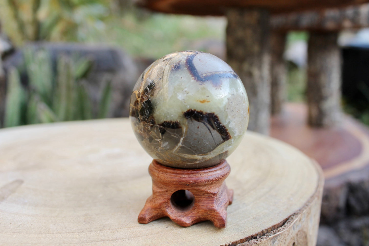 Septerian crystal sphere 0.16kg