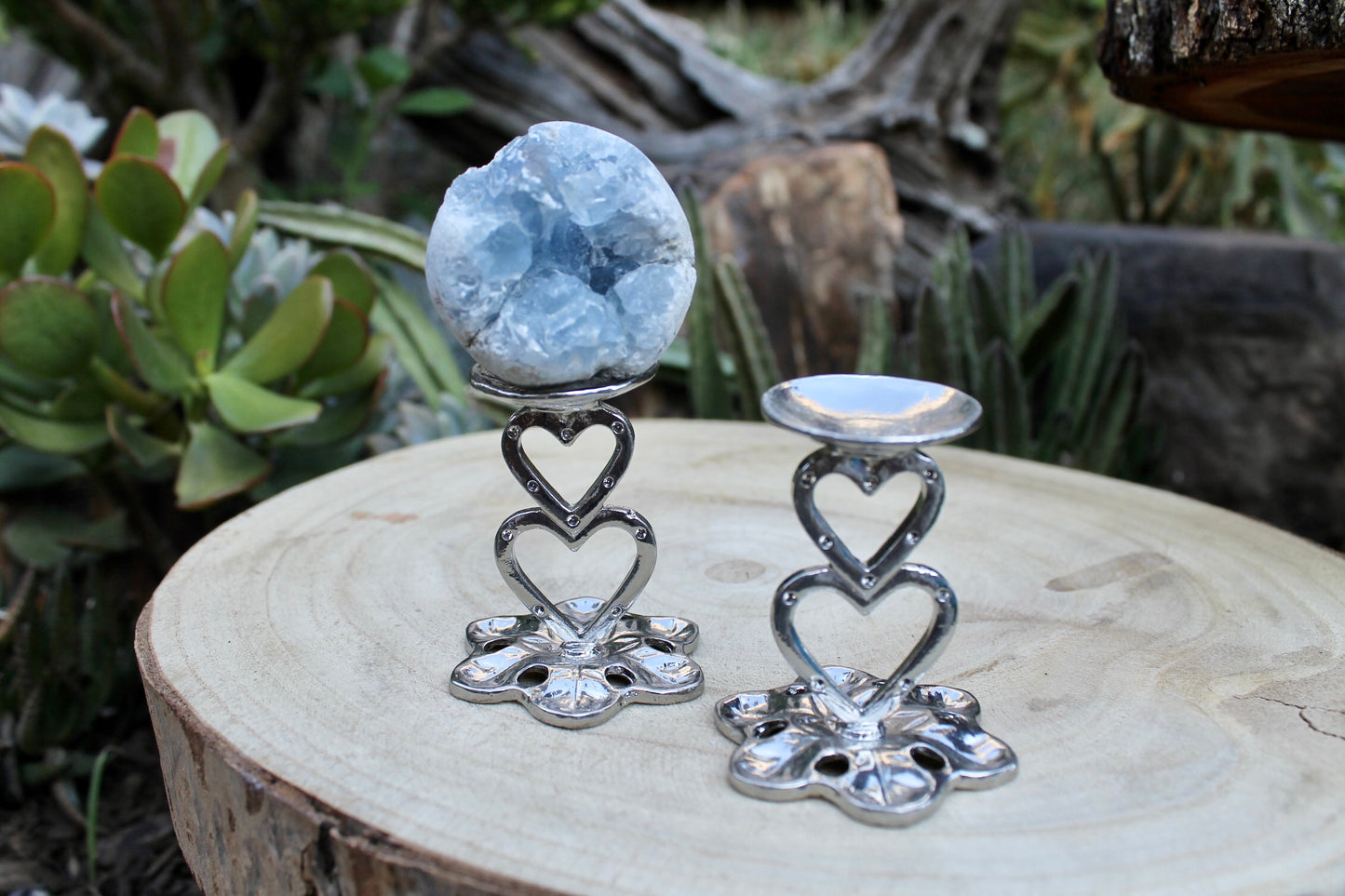 Heart sphere stands
