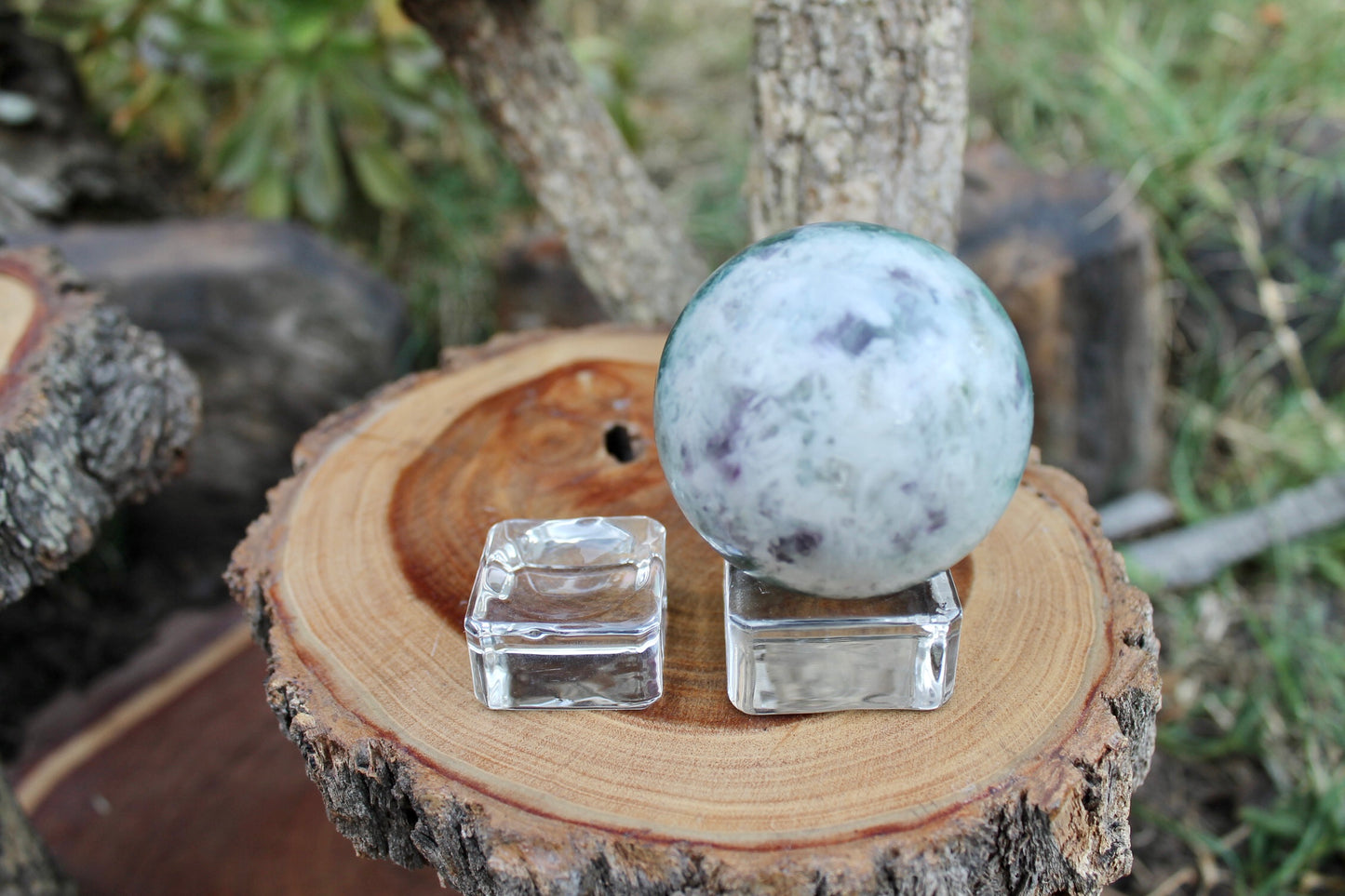 Clear crystal sphere stands