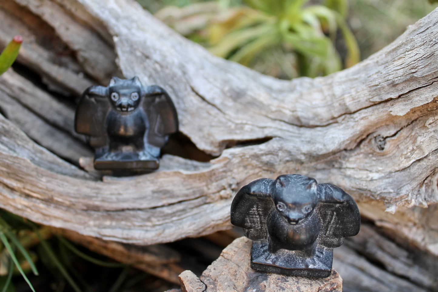 Obsidian crystal bats